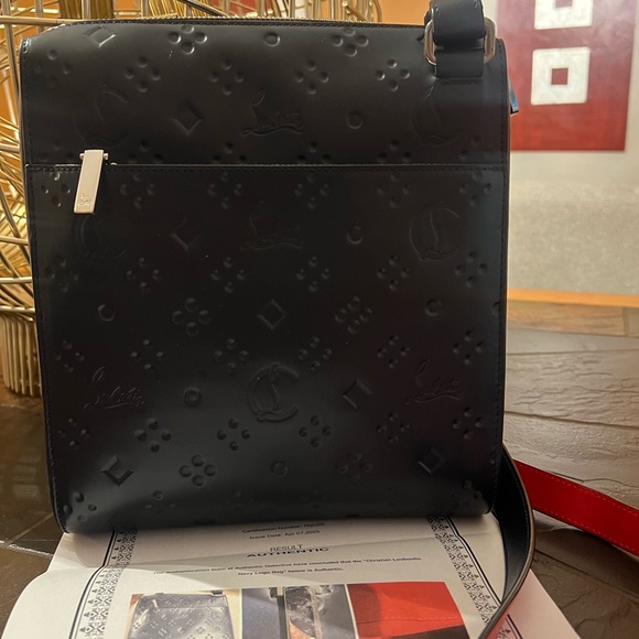 CHRISTIAN LOUBOUTIN 
Calfskin Bench Medium Reporter Navy - Picture 2 of 14